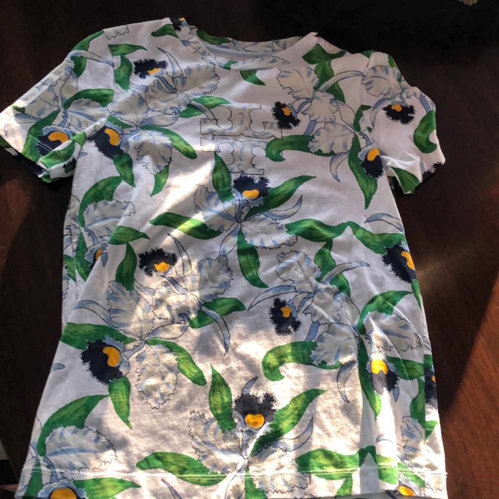 T shirt